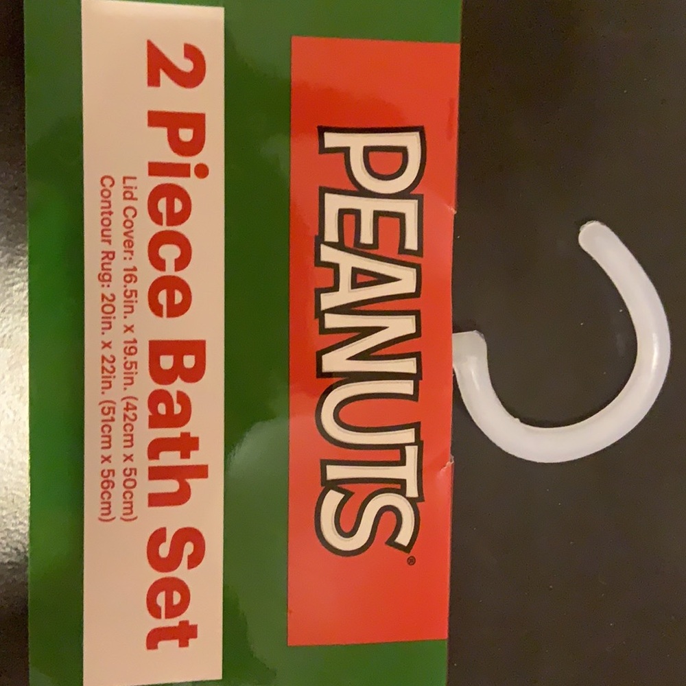 Peanuts 2 piece bath set.